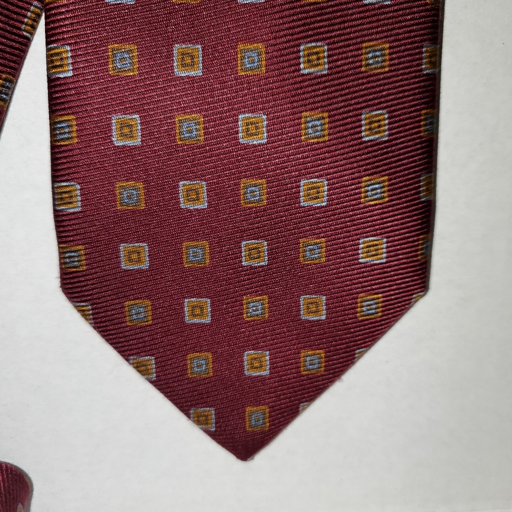 Burberry men's silk tie red burgundy